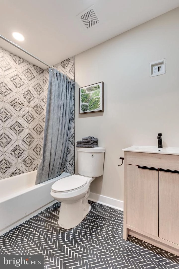 1619 N Spring St, Baltimore, MD 21213 photo 29