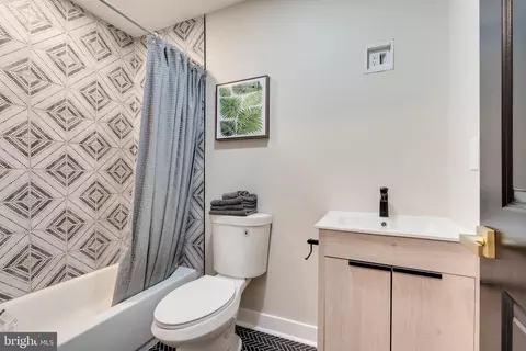 1619 N Spring St, Baltimore, MD 21213 photo 28