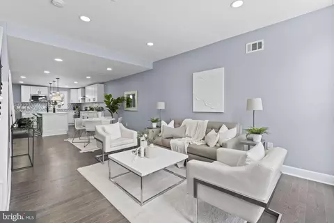 1030 N Broadway, Baltimore, MD 21205 photo 5
