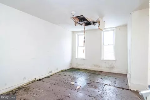 2407 E Preston St, Baltimore, MD 21213 photo 7