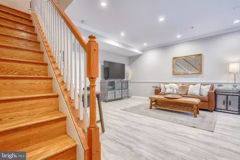 2613 Lighthouse Ln, Baltimore, MD 21224 photo 8