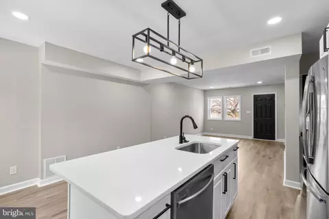 3004 Grantley Ave, Baltimore, MD 21215 photo 10
