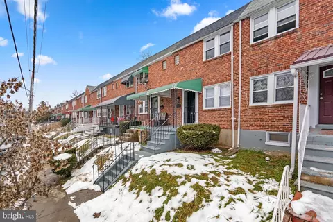 3004 Grantley Ave, Baltimore, MD 21215 photo 2