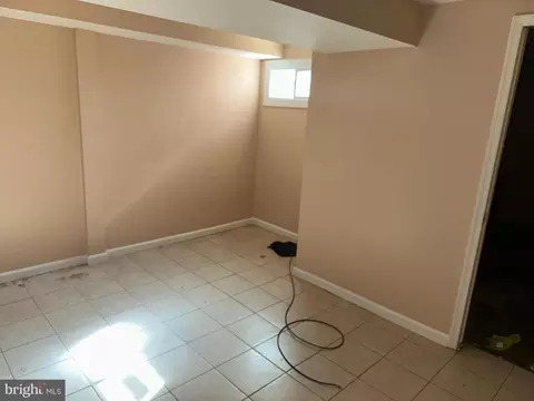 1535 29th St, Baltimore, MD 21218 photo 4