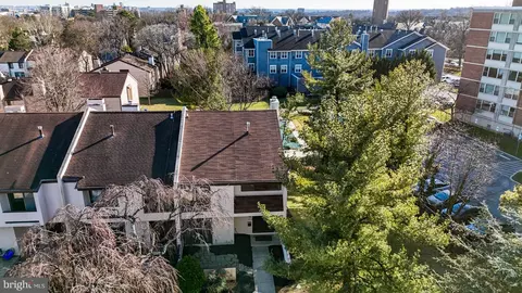 Exterior - 733 Stoney Spring Dr, Baltimore, MD 21210 photo 6 of 7
