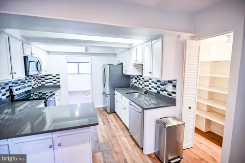 Kitchen - 733 Stoney Spring Dr, Baltimore, MD 21210 photo 2 of 2