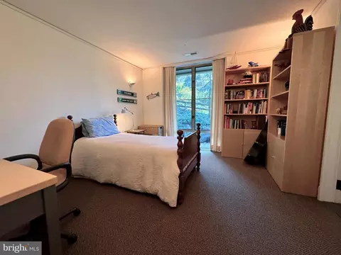 Bedroom - 1003 Saint Georges Rd, Baltimore, MD 21210 photo 5 of 6