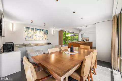 Dining - 1003 Saint Georges Rd, Baltimore, MD 21210 photo 3 of 5