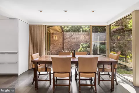Dining - 1003 Saint Georges Rd, Baltimore, MD 21210 photo 5 of 5