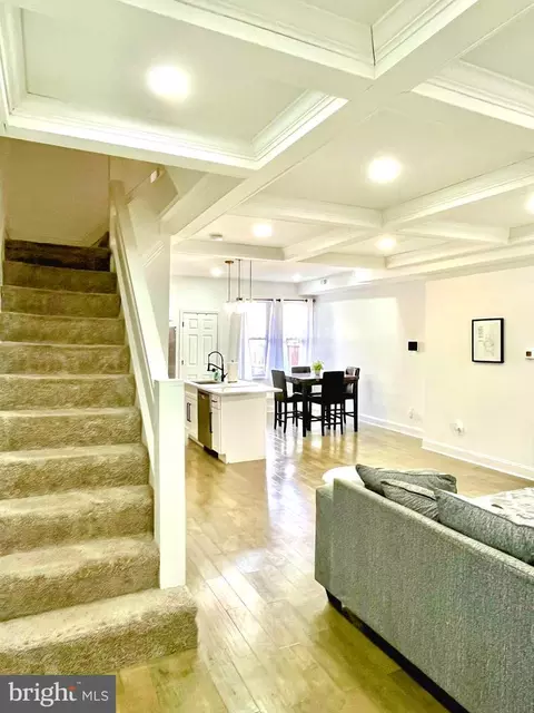 710 Linnard St, Baltimore, MD 21229 photo 8