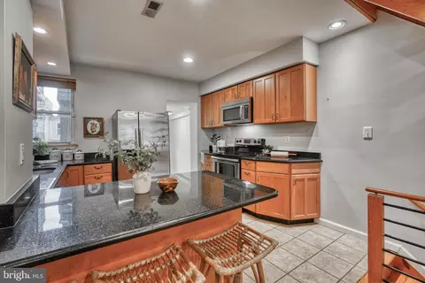 1410 Marshall St, Baltimore, MD 21230 photo 14