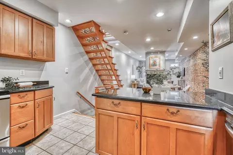 1410 Marshall St, Baltimore, MD 21230 photo 19