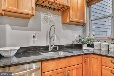 1410 Marshall St, Baltimore, MD 21230 photo 18