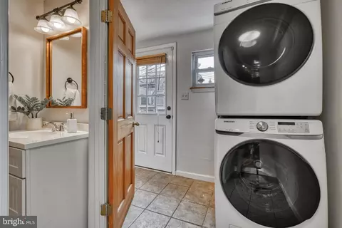1410 Marshall St, Baltimore, MD 21230 photo 25