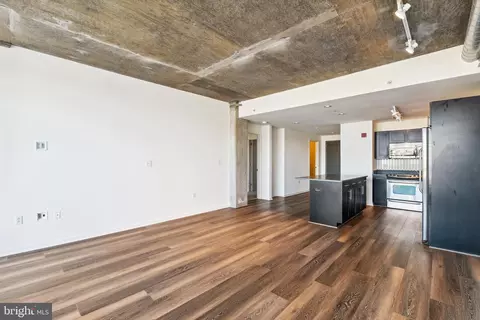 Dining - 1200 Steuart St #429, Baltimore, MD 21230 photo 1 of 4