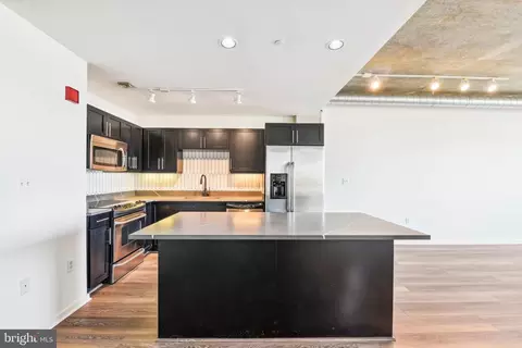 Kitchen - 1200 Steuart St #429, Baltimore, MD 21230 photo 4 of 7