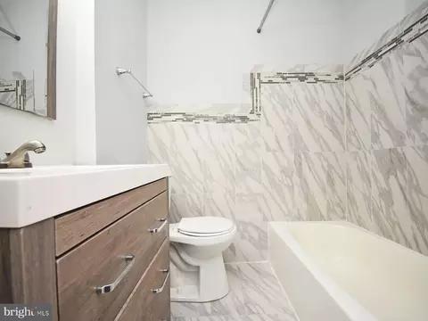139 E North Ave, Baltimore, MD 21202 photo 19