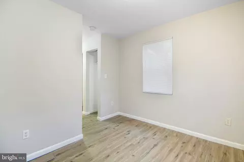 913 Stoll St, Brooklyn, MD 21225 photo 12