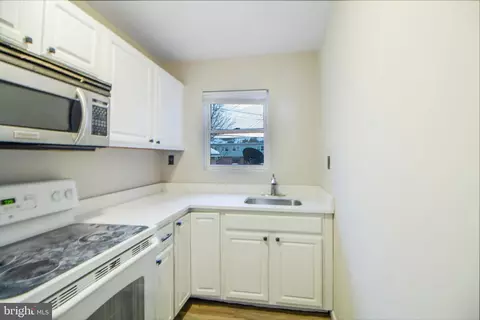 913 Stoll St, Brooklyn, MD 21225 photo 30