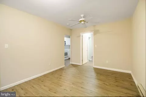 913 Stoll St, Brooklyn, MD 21225 photo 22
