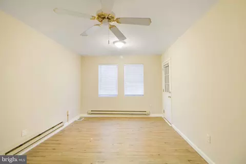 913 Stoll St, Brooklyn, MD 21225 photo 24
