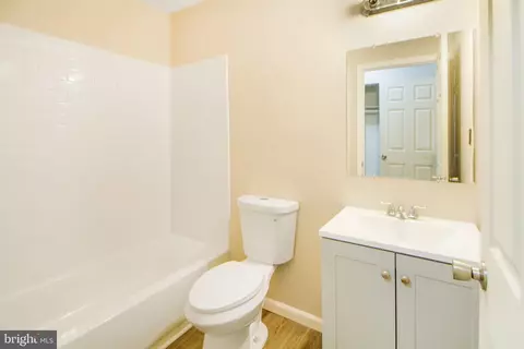 913 Stoll St, Brooklyn, MD 21225 photo 16