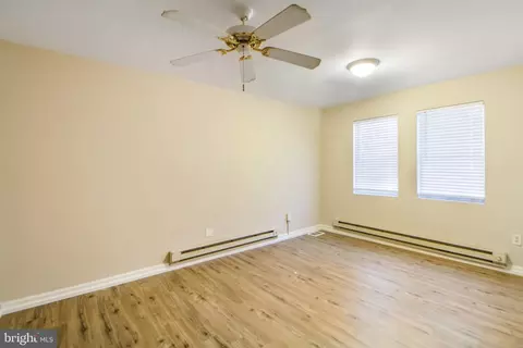 913 Stoll St, Brooklyn, MD 21225 photo 11