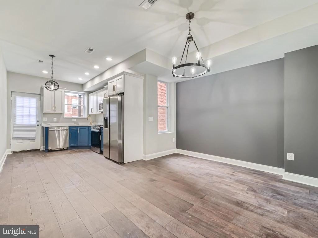 239 N Monastery Ave, Baltimore, MD 21229 photo 3