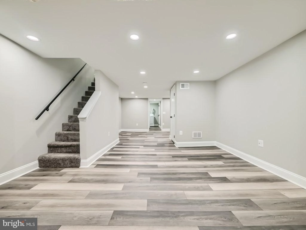 239 N Monastery Ave, Baltimore, MD 21229 photo 9