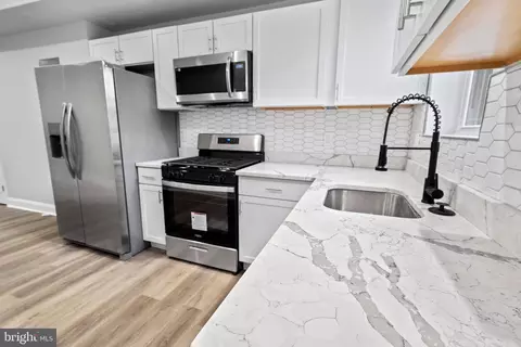 2526 W Baltimore St, Baltimore, MD 21223 photo 4