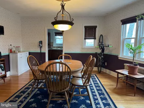 901 E 37th St, Baltimore, MD 21218 photo 8