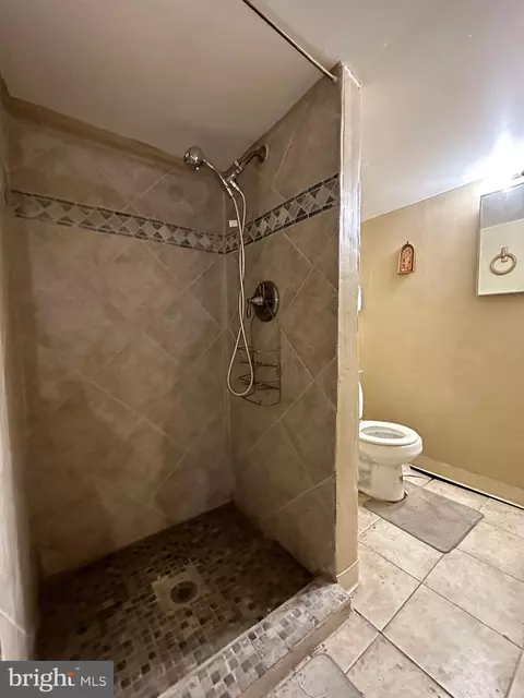 2916 Baker St, Baltimore, MD 21216 photo 35