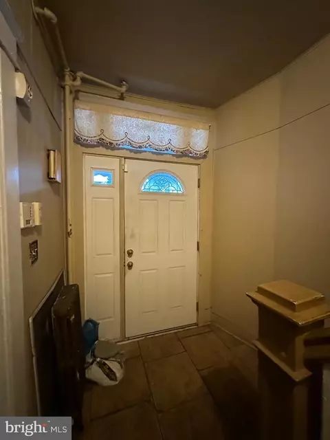 2916 Baker St, Baltimore, MD 21216 photo 3