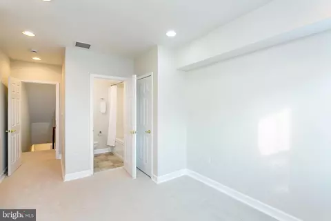 Bedroom - 3411 Odonnell St, Baltimore, MD 21224 photo 3 of 6