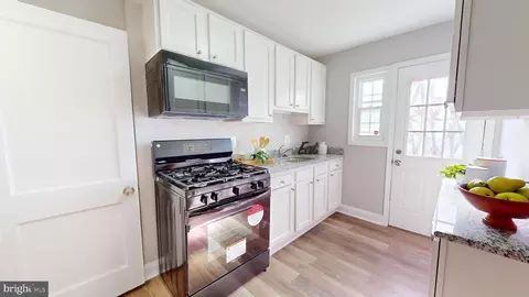 5555 Elderon Ave, Baltimore, MD 21215 photo 9