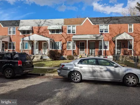 2832 Edgecombe Cir S, Baltimore, MD 21215 photo 2