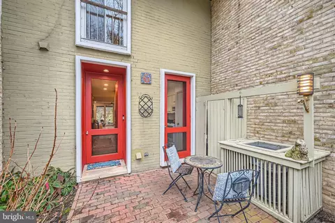 6 Hamlet Hill Rd, Baltimore, MD 21210 photo 1