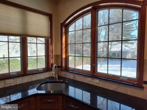 Kitchen - 3707 W Strathmore Ave, Baltimore, MD 21215 photo 4 of 12