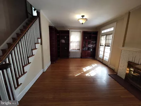Entry Way - 3707 W Strathmore Ave, Baltimore, MD 21215 photo 1 of 2