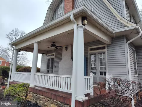 Exterior - 3707 W Strathmore Ave, Baltimore, MD 21215 photo 9 of 9