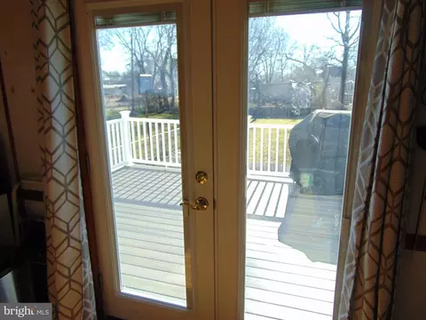 5705 Carter Ave, Baltimore, MD 21214 photo 3