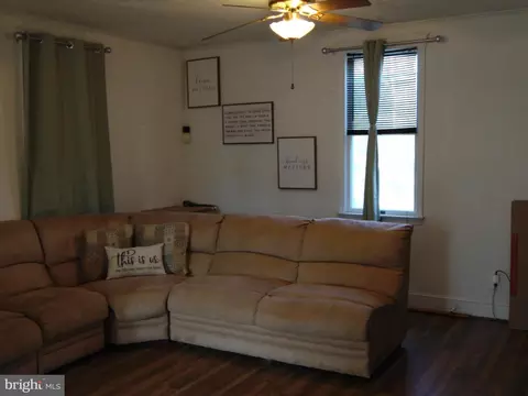 5705 Carter Ave, Baltimore, MD 21214 photo 10
