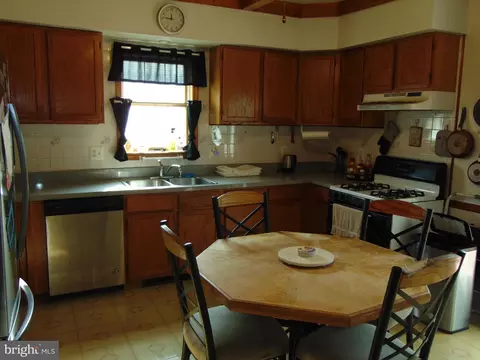 5705 Carter Ave, Baltimore, MD 21214 photo 21
