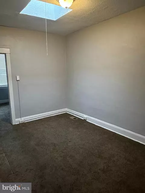 2652 Kirk Ave, Baltimore, MD 21218 photo 8