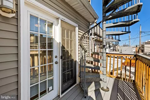 Exterior - 1237 Haubert St, Baltimore, MD 21230 photo 2 of 7