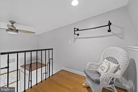 Entry Way - 1237 Haubert St, Baltimore, MD 21230 photo 1 of 1