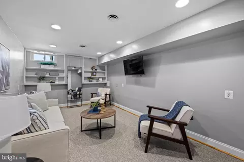 Living - 1237 Haubert St, Baltimore, MD 21230 photo 4 of 5