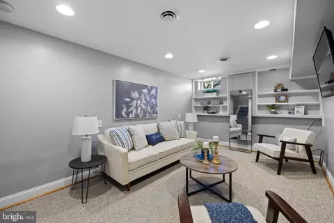 Living - 1237 Haubert St, Baltimore, MD 21230 photo 3 of 5
