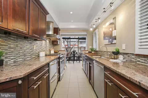 Kitchen - 39 E Henrietta St, Baltimore, MD 21230 photo 1 of 3
