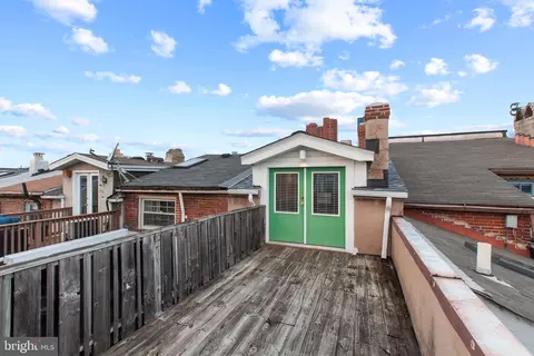 Exterior - 39 E Henrietta St, Baltimore, MD 21230 photo 3 of 7
